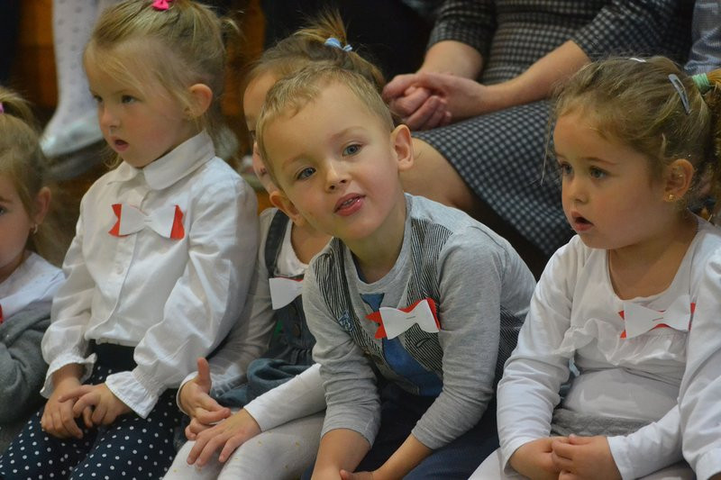 Patriotycznie w Nowym Belęcinie (zdjęcia)