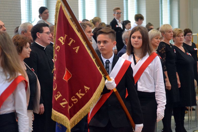 Patriotycznie w Nowym Belęcinie (zdjęcia)