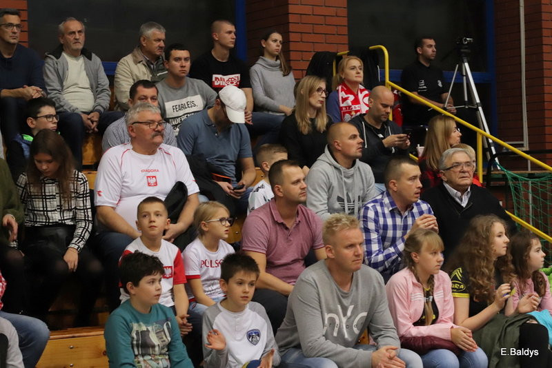 Ciężko było, ale wygrali (zdjęcia)