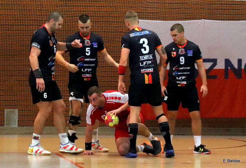 Ciężko było, ale wygrali (zdjęcia)