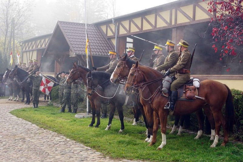 200 piechurów wyruszyło z Boszkowa (zdjęcia)