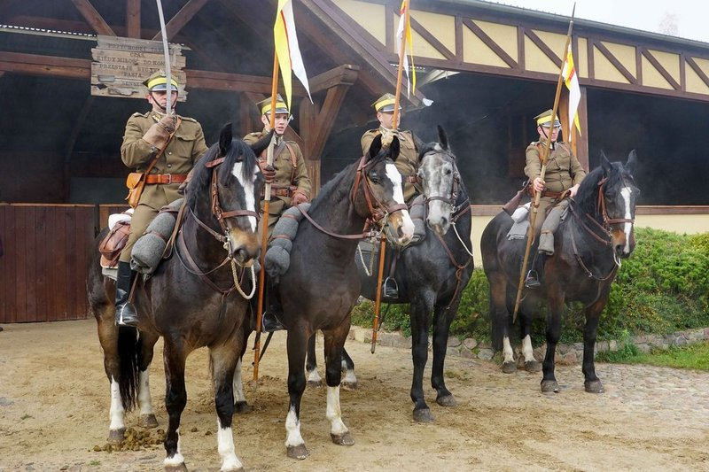 200 piechurów wyruszyło z Boszkowa (zdjęcia)
