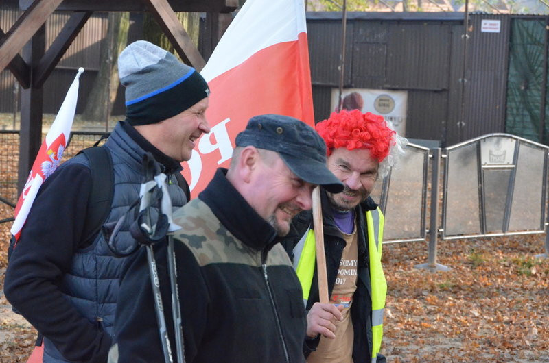 200 piechurów wyruszyło z Boszkowa (zdjęcia)