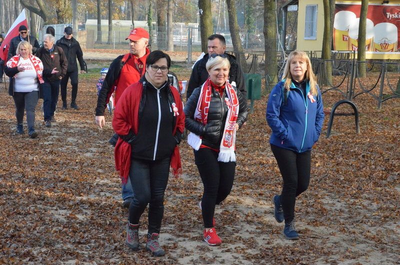 200 piechurów wyruszyło z Boszkowa (zdjęcia)