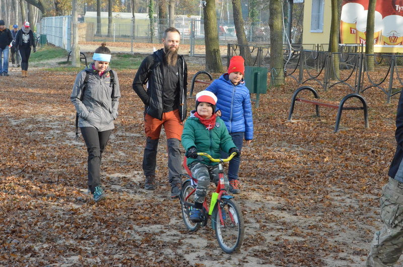 200 piechurów wyruszyło z Boszkowa (zdjęcia)