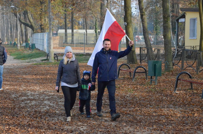 200 piechurów wyruszyło z Boszkowa (zdjęcia)