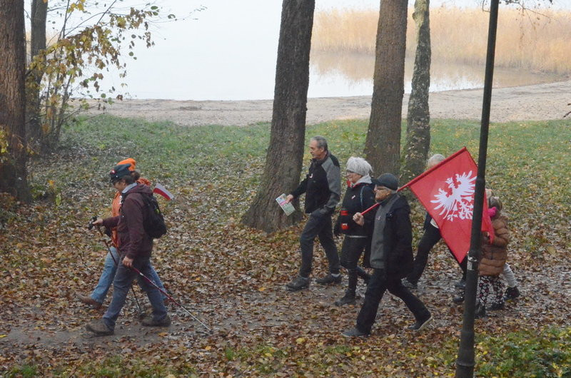 200 piechurów wyruszyło z Boszkowa (zdjęcia)