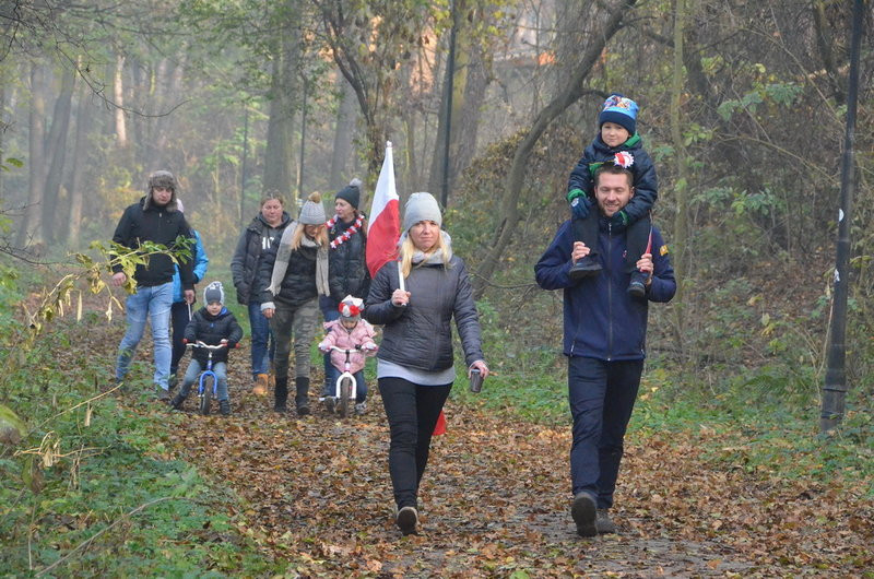 200 piechurów wyruszyło z Boszkowa (zdjęcia)
