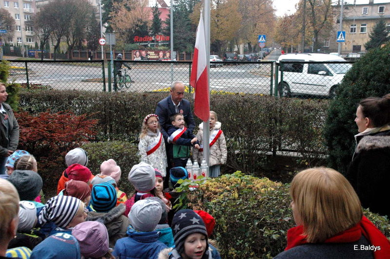 W Przedszkolu nr 6 rośnie Dąb Niepodległości (zdjęcia)