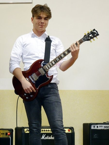 Patriotyczne pieśni w rockowych aranżacjach (zdjęcia)