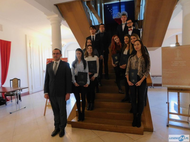 Leszno ma 13 studentów stypendystów (zdjęcia)