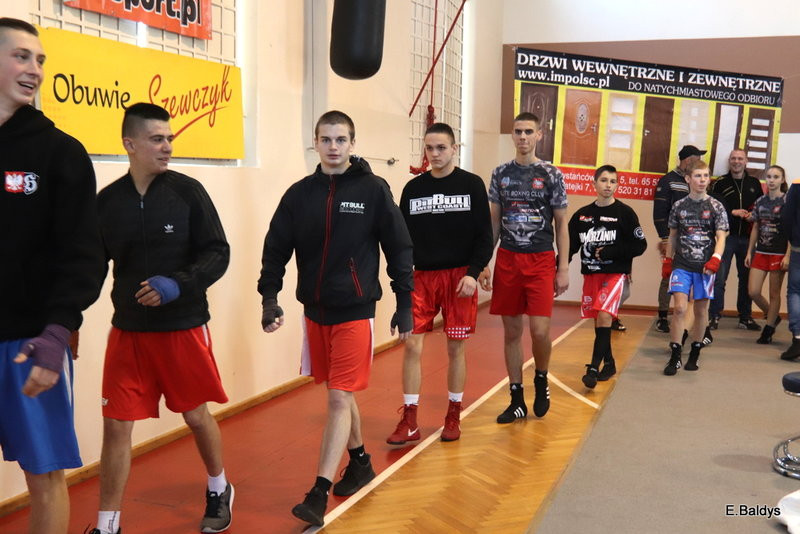 Pamiętają o trenerze (zdjęcia)