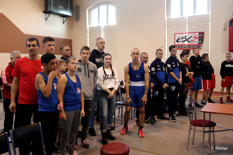 Pamiętają o trenerze (zdjęcia)