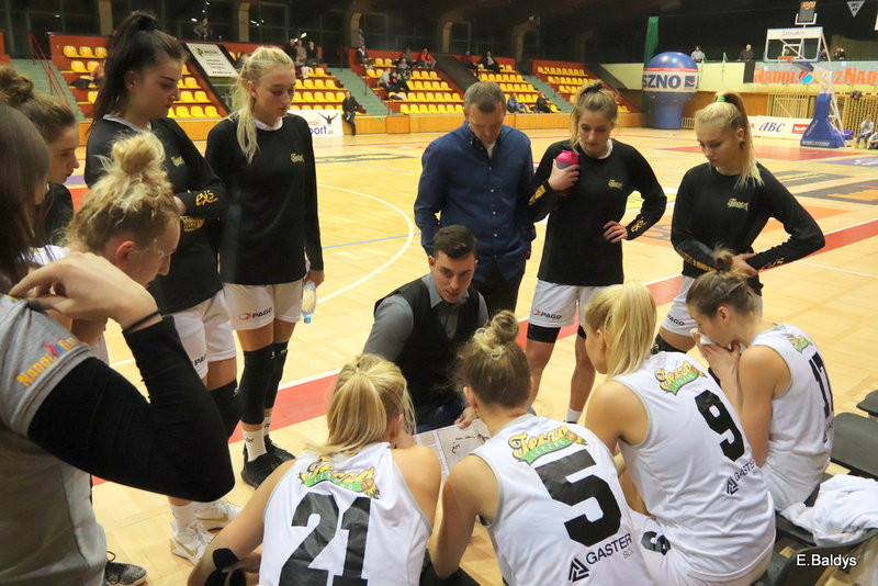 Wygrały u siebie (zdjęcia)