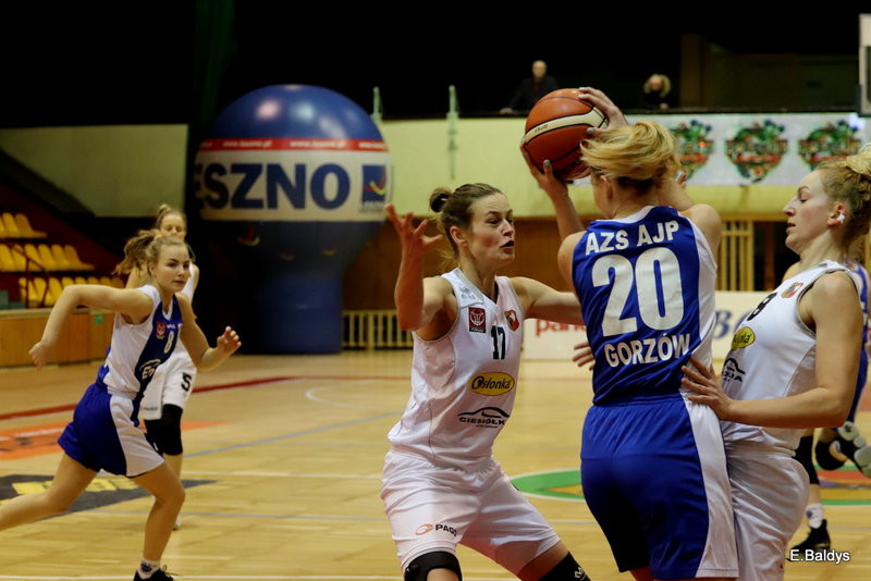 Wygrały u siebie (zdjęcia)