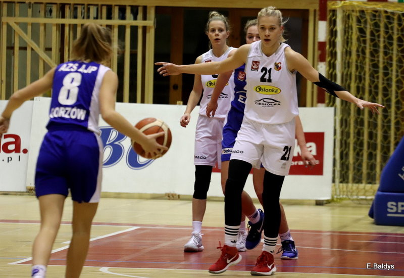 Wygrały u siebie (zdjęcia)