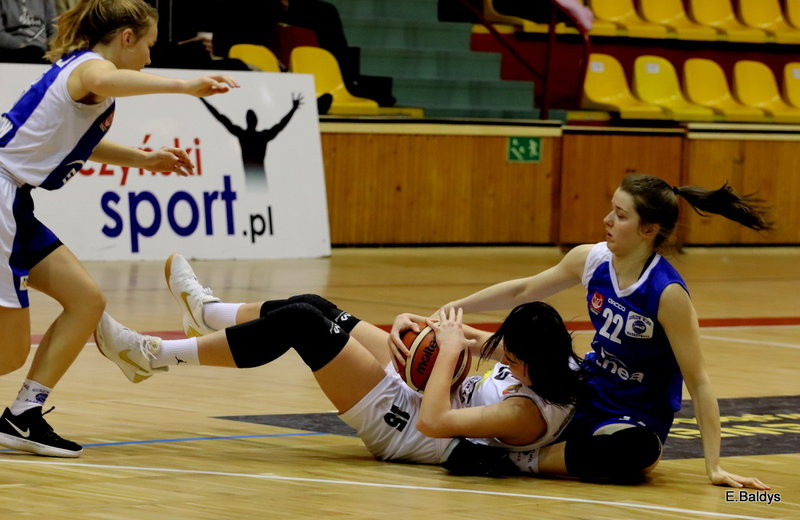 Wygrały u siebie (zdjęcia)