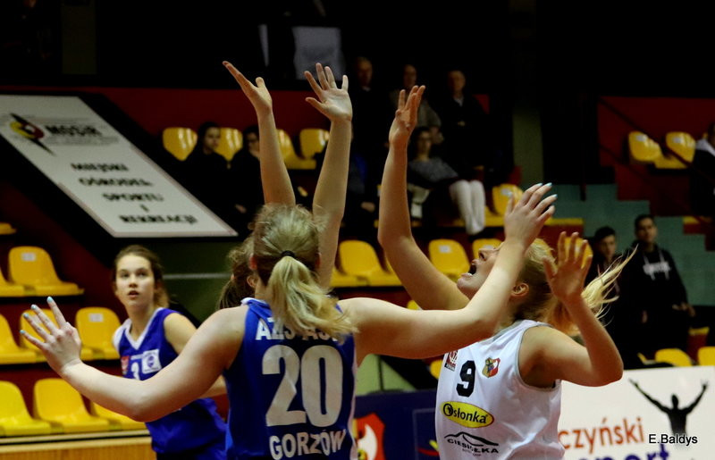 Wygrały u siebie (zdjęcia)