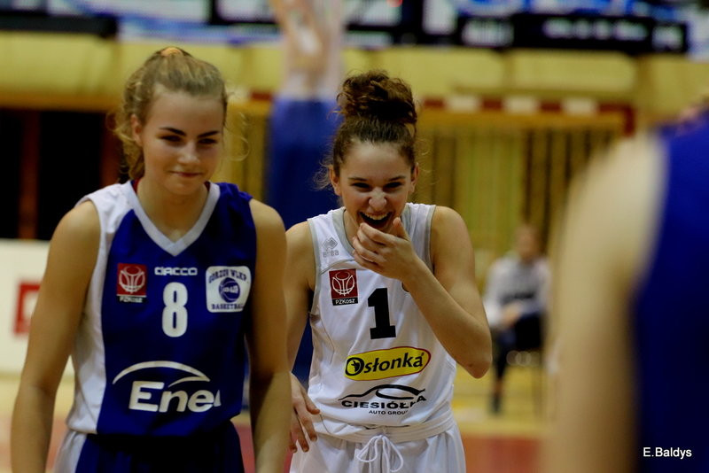 Wygrały u siebie (zdjęcia)