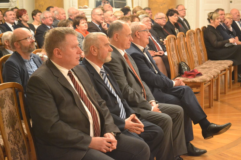Muzyczne podziękowanie dla wójta (zdjęcia)