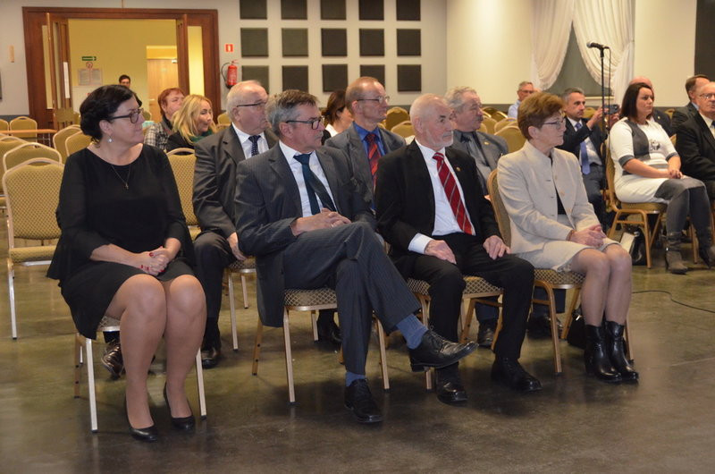 Święciechowa: odmłodzona Rada Gminy już pracuje (zdjęcia)