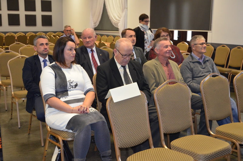 Święciechowa: odmłodzona Rada Gminy już pracuje (zdjęcia)