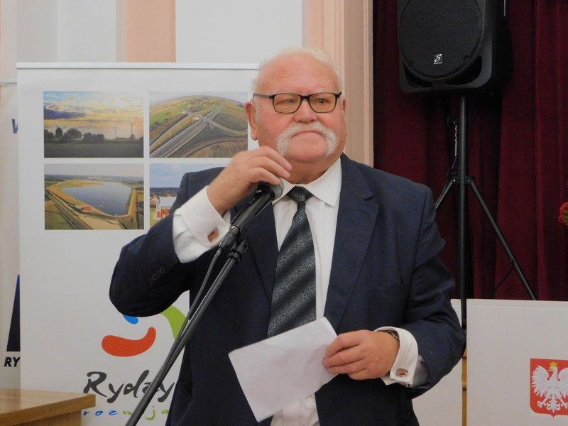 Rydzyna: radni po pierwszej sesji (zdjęcia)