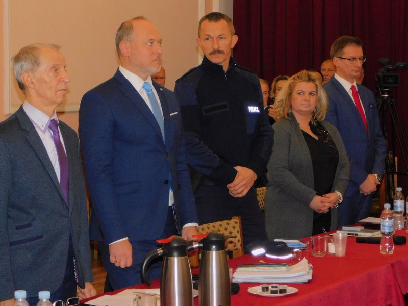 Rydzyna: radni po pierwszej sesji (zdjęcia)