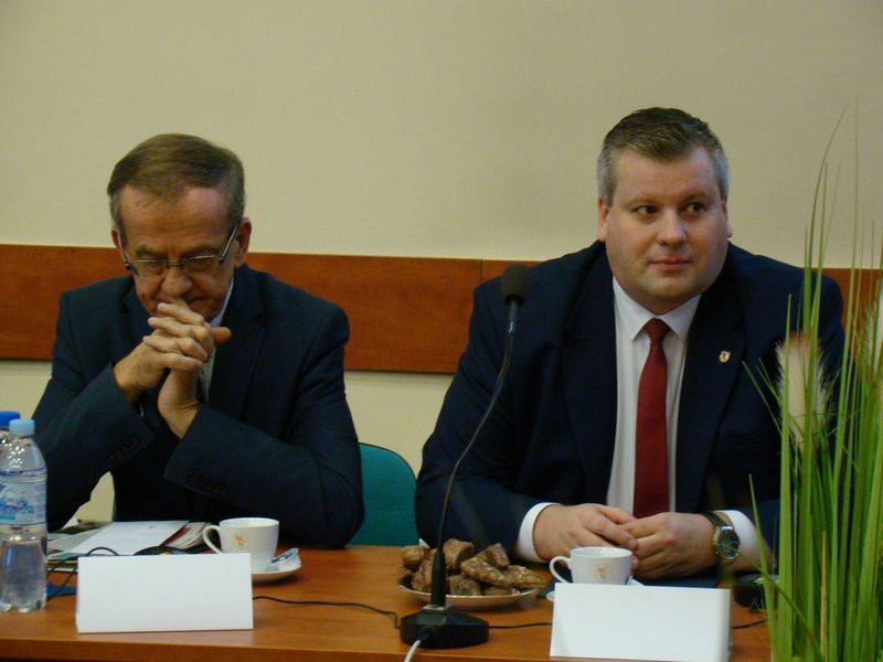 Apel prezydenta: pracujmy bez polityki! (zdjęcia)