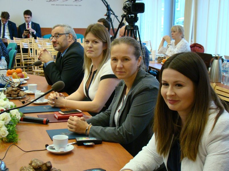 Apel prezydenta: pracujmy bez polityki! (zdjęcia)