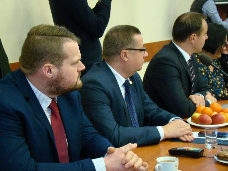 Apel prezydenta: pracujmy bez polityki! (zdjęcia)