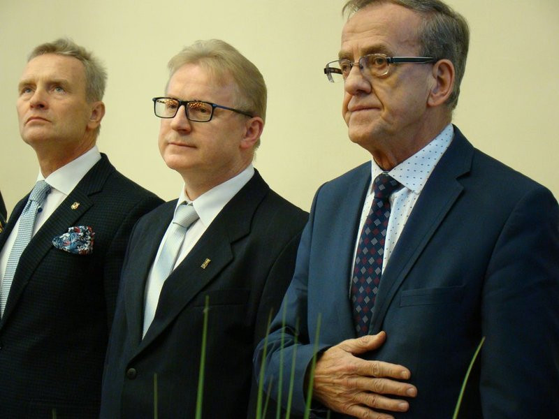 Apel prezydenta: pracujmy bez polityki! (zdjęcia)