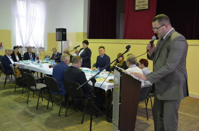 Wijewo: głosowania 8:7 na I sesji Rady Gminy (zdjęcia)