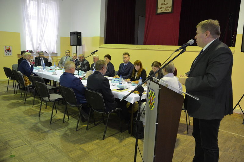 Wijewo: głosowania 8:7 na I sesji Rady Gminy (zdjęcia)