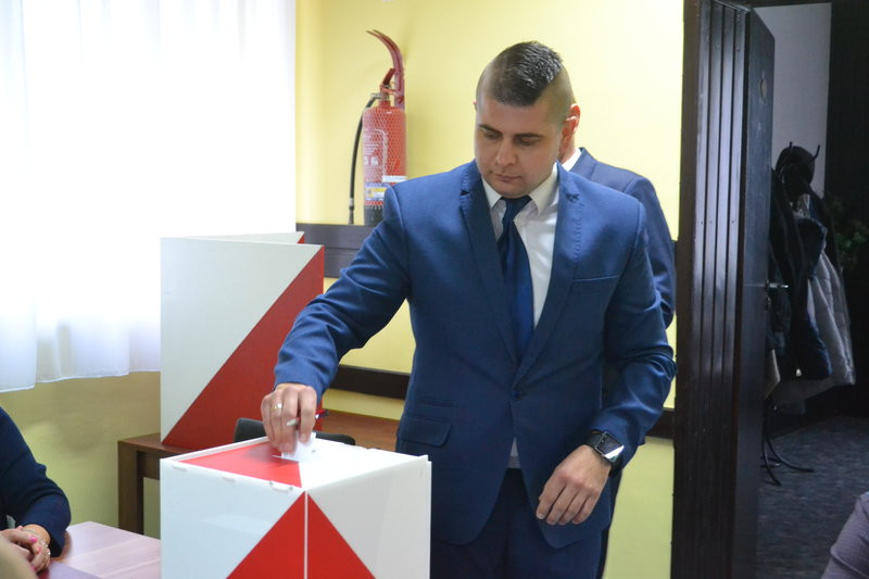 Krzemieniewo: nowy wójt rozpoczął pracę (zdjęcia)