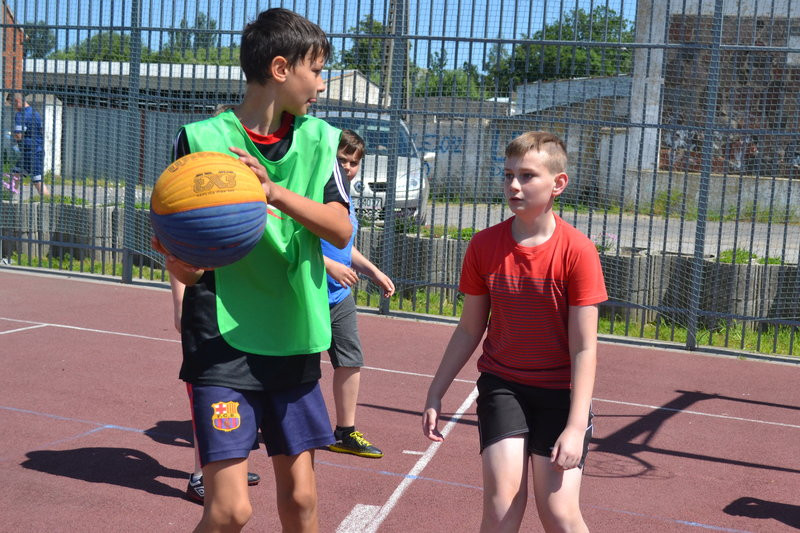 W Garzynie grali w streetballa (kilka zdjęć)