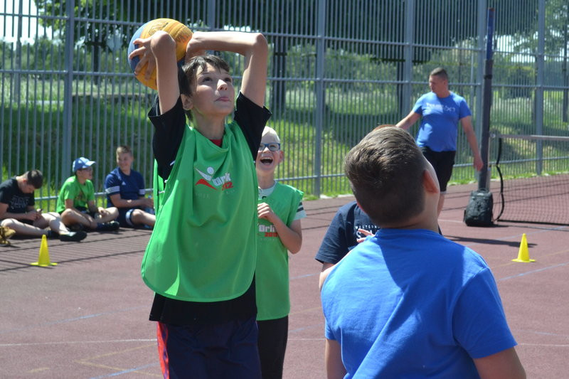 W Garzynie grali w streetballa (kilka zdjęć)