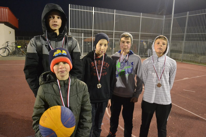 W Garzynie grali w streetballa (kilka zdjęć)