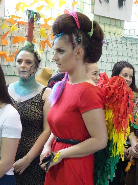 Fryzury rodem z dżungli (zdjęcia)