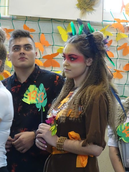 Fryzury rodem z dżungli (zdjęcia)