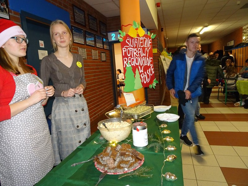 W Lesznie dzielą się dobrem (zdjęcia)