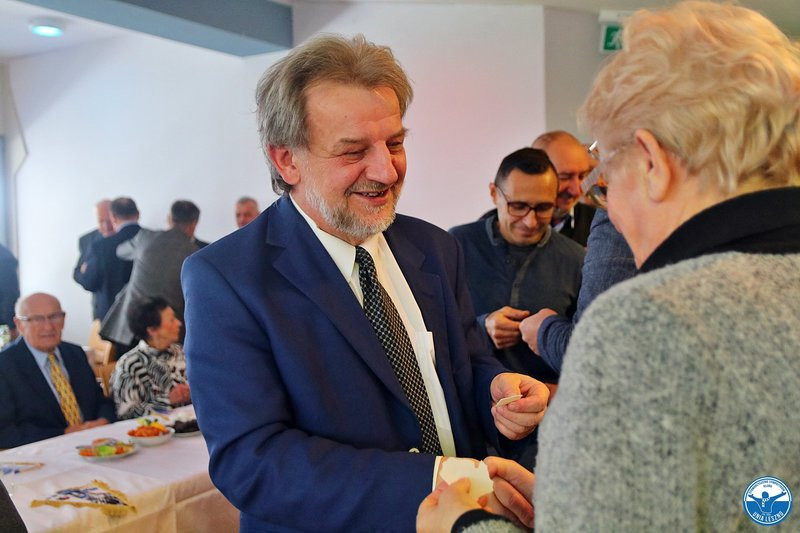 Byli żużlowcy i działacze przy wigilijnym stole (zdjęcia)