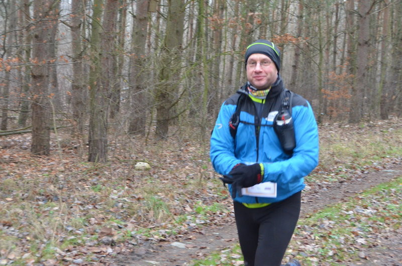 Wigilijni maratończycy zaliczyli 42 km po lasach (zdjęcia)