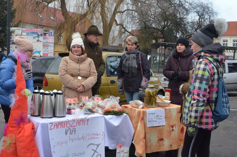 Zapachniało świętami na osieckim Rynku (zdjęcia)