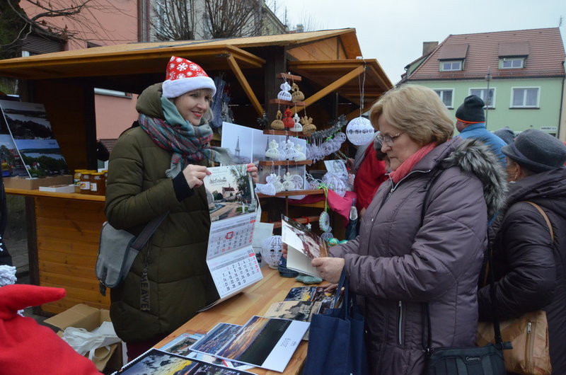Zapachniało świętami na osieckim Rynku (zdjęcia)
