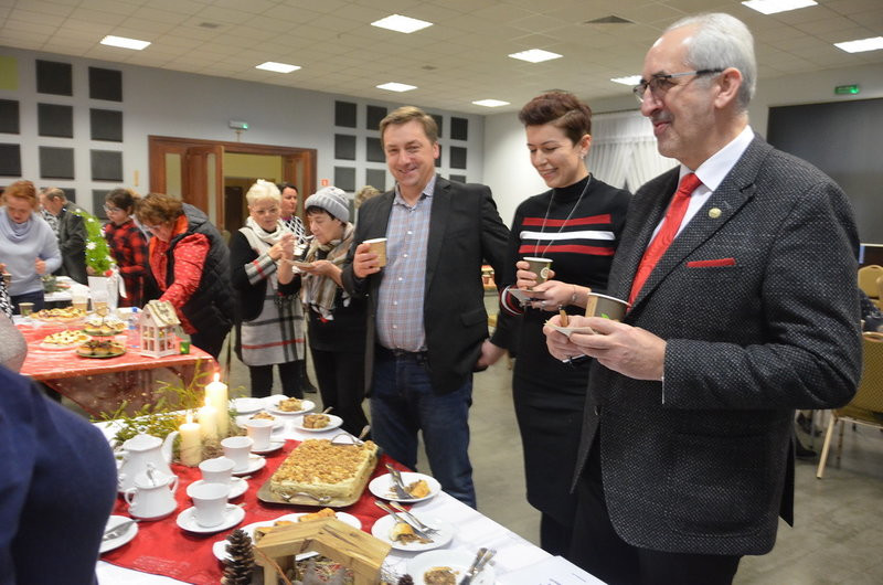 Święciechowianie po degustacji wigilijnych potraw (zdjęcia)