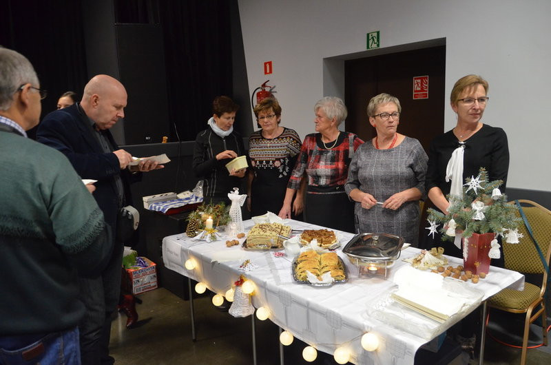Święciechowianie po degustacji wigilijnych potraw (zdjęcia)
