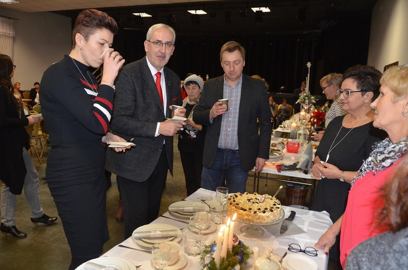 Święciechowianie po degustacji wigilijnych potraw (zdjęcia)