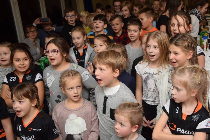 Kto ma wąsy może świętować (zdjęcia)