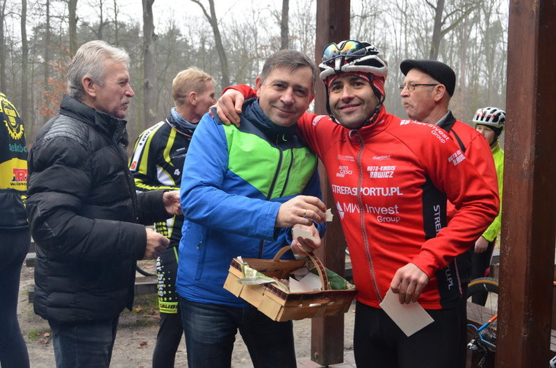 Opłatek na sportowo (zdjęcia)